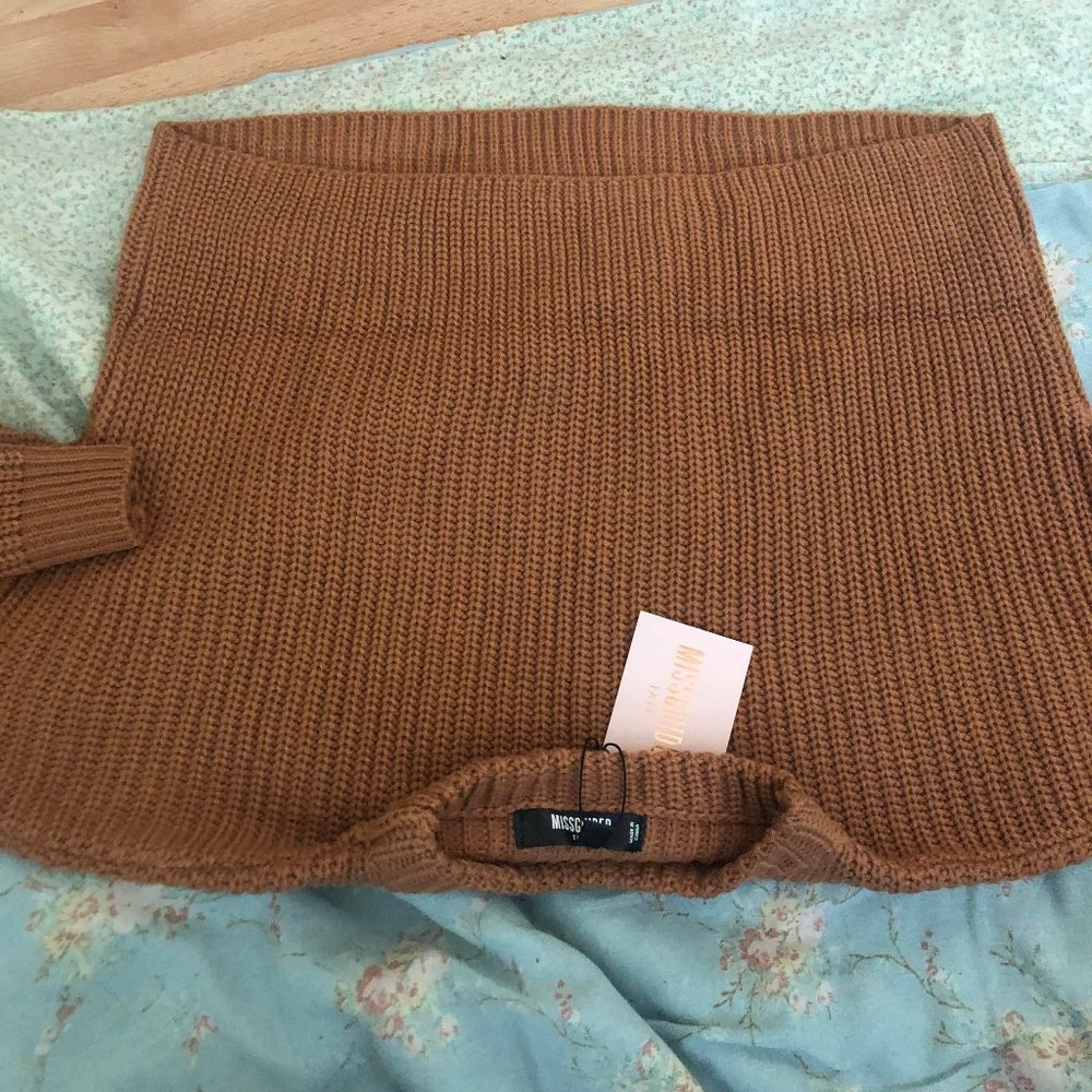 Brand New brown super cropped basic sweater - Picture 3 of 4